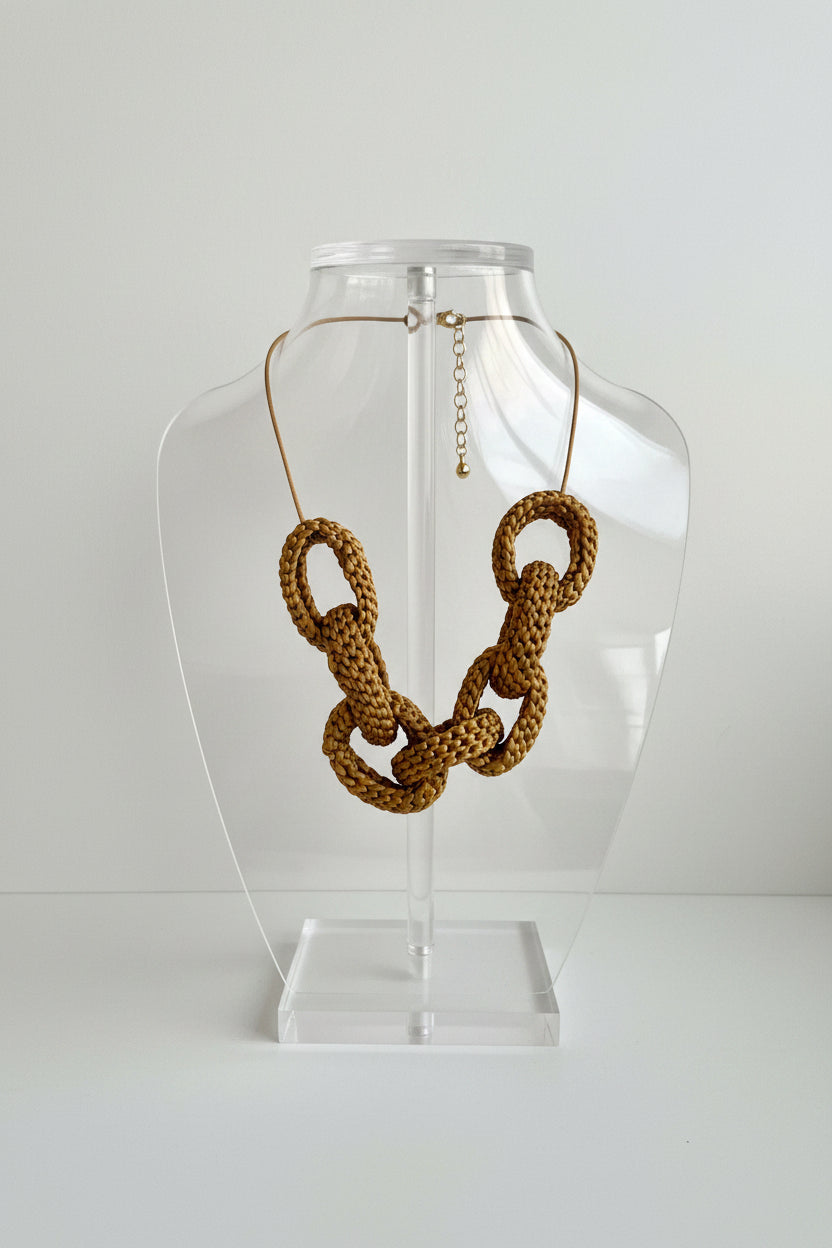 collar
